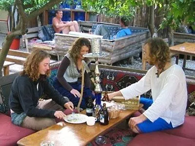 柏拉姆斯树之家酒店